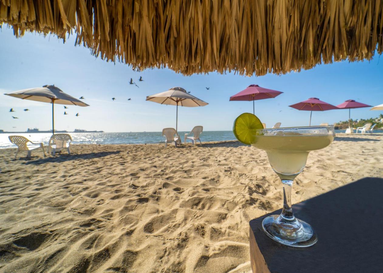 Hotel Santorini Casablanca Papares Kültér fotó